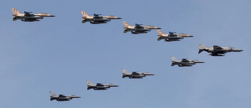 Ηρθαν F-35 σε Κρήτη-Α.Μεσόγειο: Βροχή από AIM-120 και Rafael Python-5 – «Πακέτα» ελληνικών F-16 με ισραηλινά F-16I, F-15I, F-35I Adir